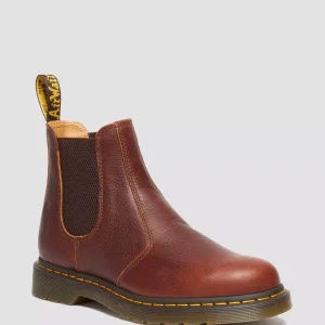 2976 Ambassador Leather Chelsea Boots