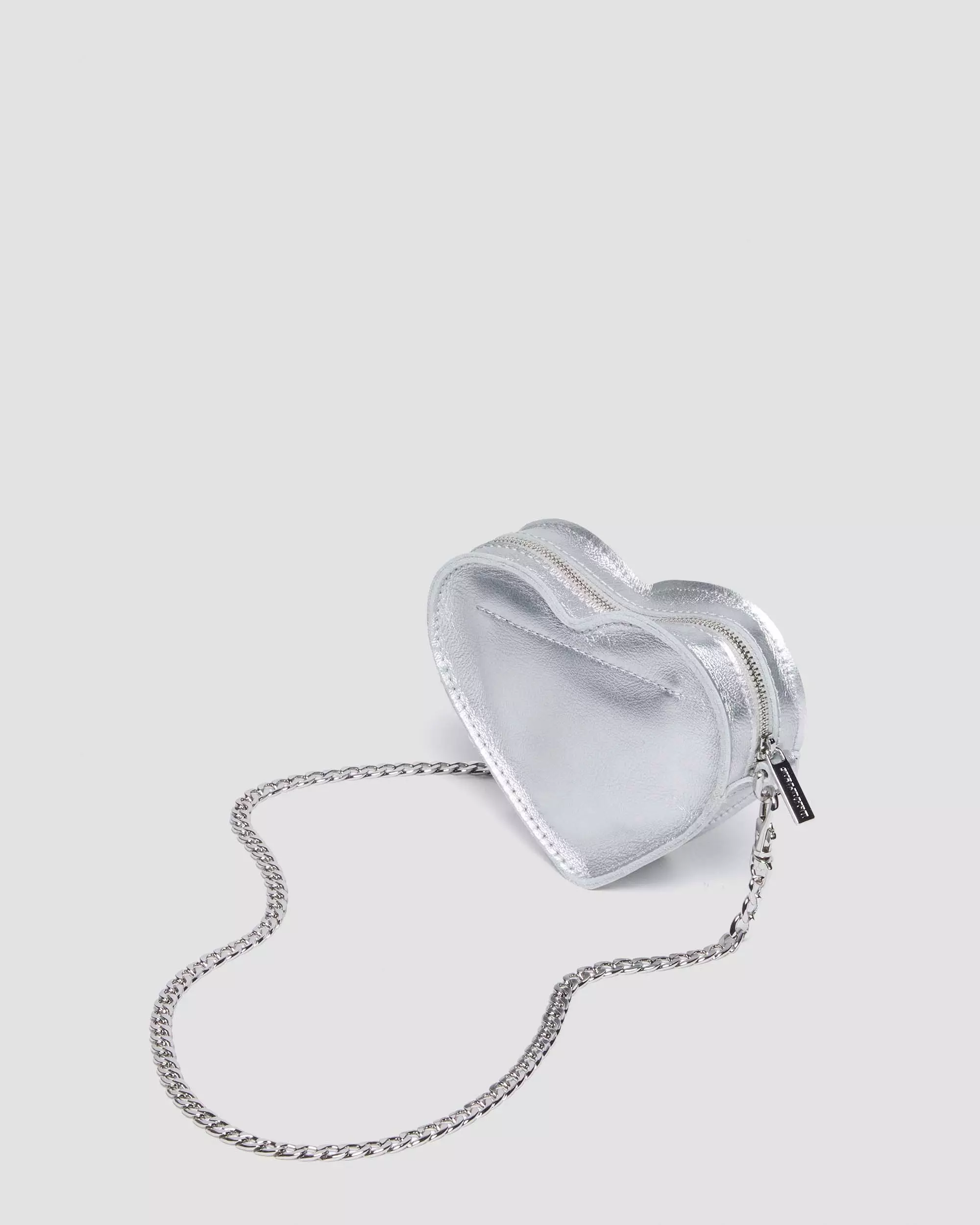 AD092040.88.webp